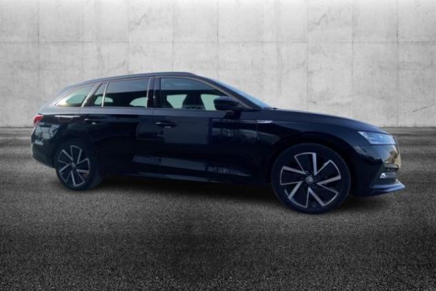 SKODA Octavia 2.0 TDI EVO SCR 150 CV DSG Wagon Sportline rif. 23758794 - Foto 2