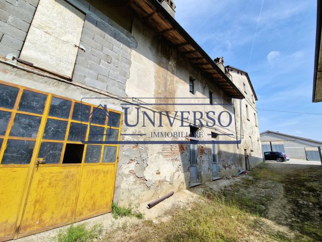 RUSTRICO DA RISTRUTTURARE IMMERSO NEL VERDE A RIVANAZZANO TERME - Foto 3