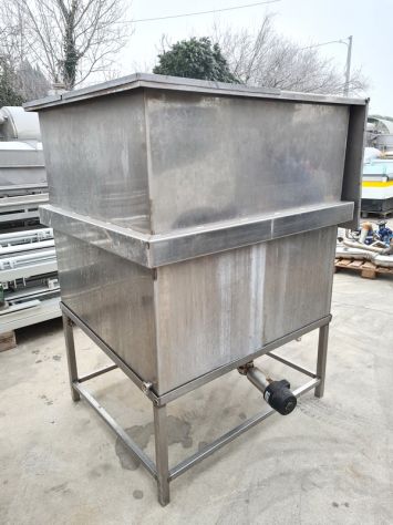 cisterna inox con coperchio usata