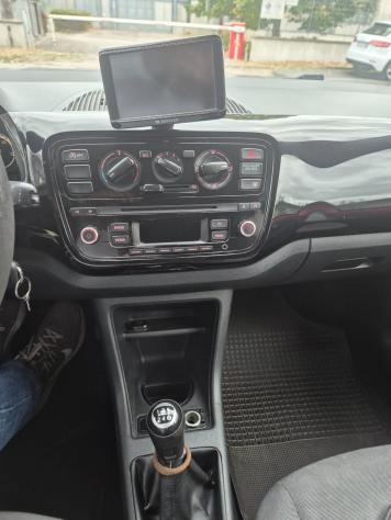 Volkswagen up! 1.0 5p. eco take MOTORE RIFATTO DA 70000KM - Foto 10