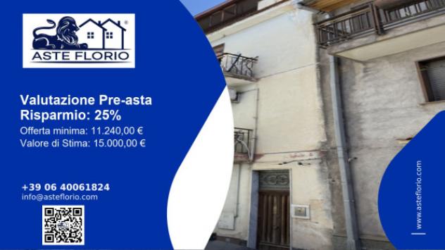 Immobile in asta di 32 m² in vendita a Adrano