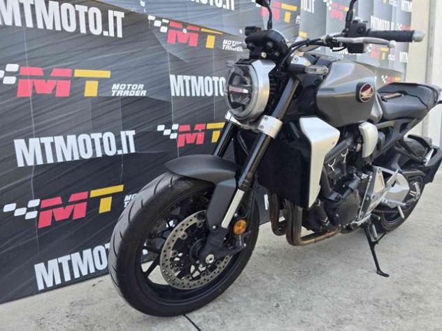 HONDA CB 1000 R Video 360 rif. 24036462 - Foto 3
