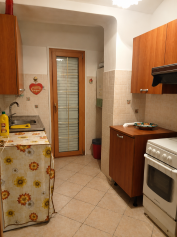 POMEZIA QUADRILOCALE ARREDATO CON TERRAZZO PRIVATO. - Foto 10