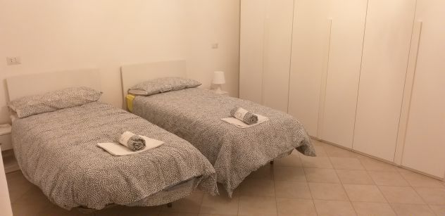 RIMINI APPARTAMENTO IN VILLA CON GIARDINO - Foto 5