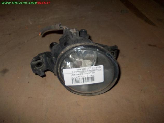 PROIETTORE FENDINEBBIA S. RENAULT CLIO (C65/B65) Parti elettriche Fanaleria Fendinebbia dx. NISSAN - MICRA 3p / 5p - 01-01-2003 - 01-11-2010, NISSA