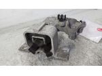 SUPPORTO MOTORE DACIA Duster Serie 112104991R H4M730 benzina 1598 (1724)