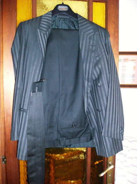 ELEGANTE ABITO UOMO