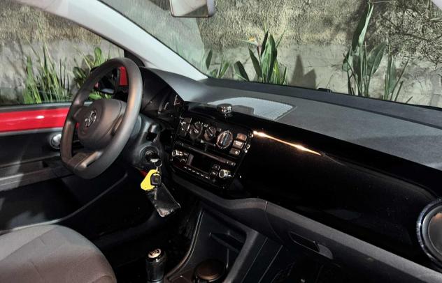 VOLKSWAGEN UP! 2014 1.0 5PORTE FULL - Foto 5