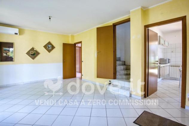 Villa di 250 m² con più di 5 locali e box auto doppio in vendita a Brebbia - Foto 15