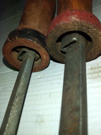 MANIPOLI IN LEGNO DA ELETTRICISTI PRIMI 900 - Foto 4