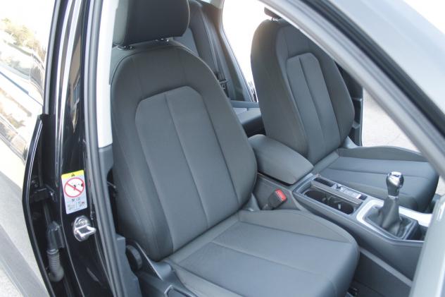 Audi Q3 SPB 35 TDI Business Plus - Foto 8