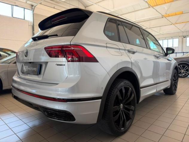 VOLKSWAGEN Tiguan 2.0 TDI DSG 4MOTION R-Line //TETTO//PELLE/LED rif. 24102006 - Foto 6