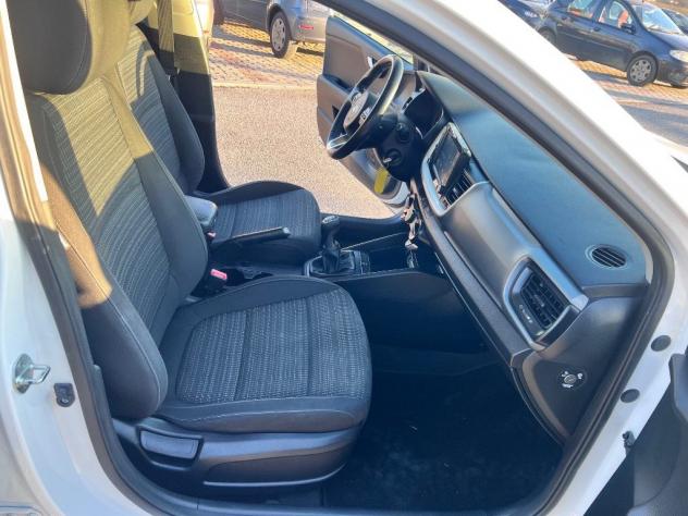 Kia Stonic 1.6 CRDi 110 CV Style - Foto 7
