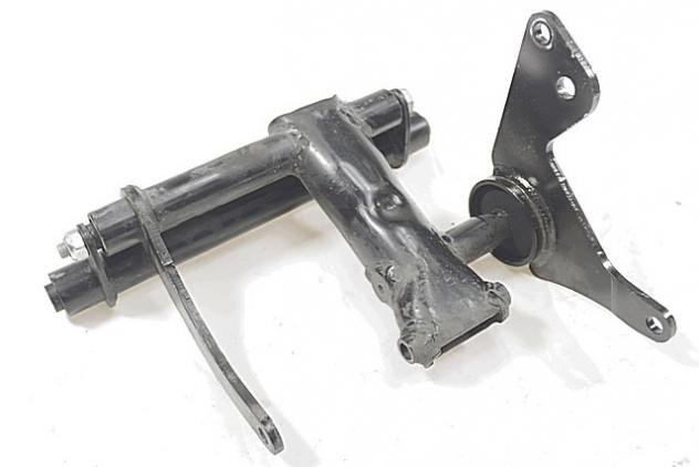 SUPPORTO MOTORE PIAGGIO VESPA GTS 125 IE 2017 - 2018 1C0028645 1C002091 ENGINE BRACKET