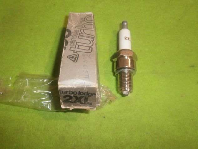 CANDELA ACCENSIONE PER ALFA 75 TURBO LODGE 2XL SPARK PLUG ALFA 75 TURBO LODGE2XL - Foto 2