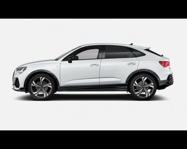 AUDI Q3 SPORTBACK 35 TFSI S-TRONIC IDENTITY BLACK rif. 23022294 - Foto 2