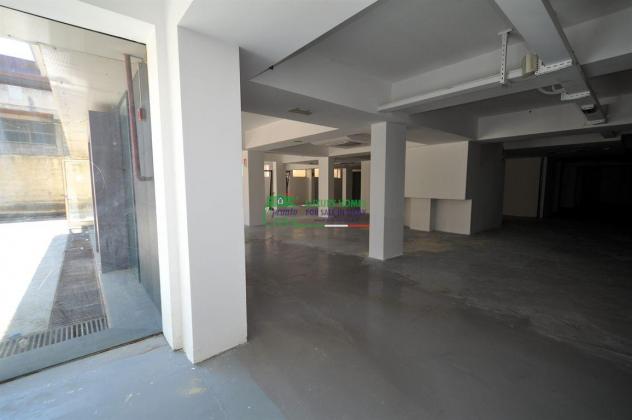 Deposito/Magazzino in Viale delle Americhe