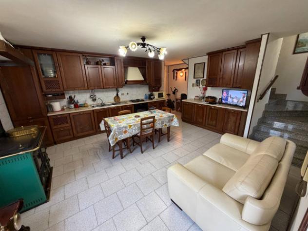 Villa di 140 m² con 3 locali e box auto in vendita a None - Foto 4