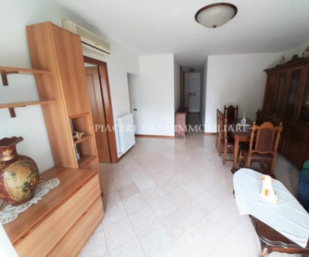 Orvieto scalo - vendesi appartamento al primo piano con balcone, posto auto e magazzino nella periferia di Orvieto - Foto 2