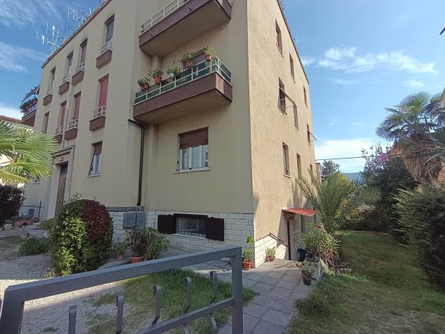 Appartamento di mq. 109 con cantina, a Terni semicentro - Foto 2