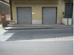 CODICE 7270 BOTTEGA 80 MQ CON DUE PUNTI LUCE A BELPASSO