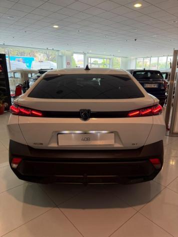 PEUGEOT - 408 - Hybrid 145 e-DCS6 GT - Foto 5