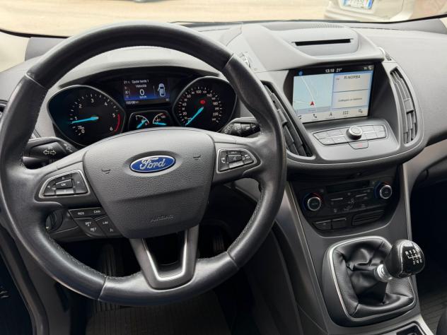 Ford Kuga 1.5 TDCI 120 CV TITANIUM - Foto 9
