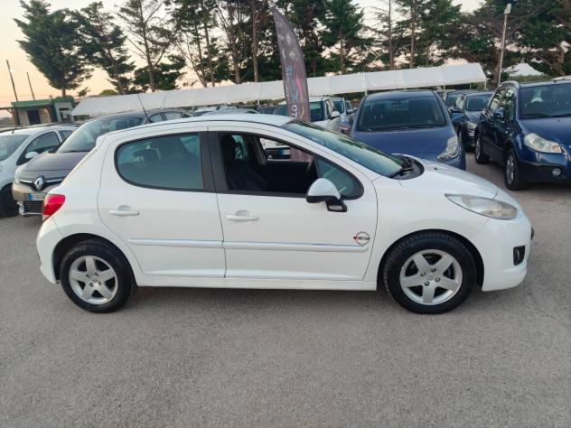 Peugeot 207 1.4 HDi 70CV 5p. Sweet Years - Foto 4