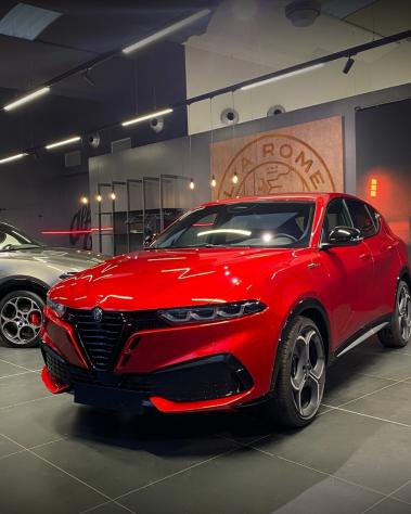 Alfa Romeo Tonale 1.6 diesel 130 CV TCT6 Edizione Milano Cortina 2026 - Foto 4