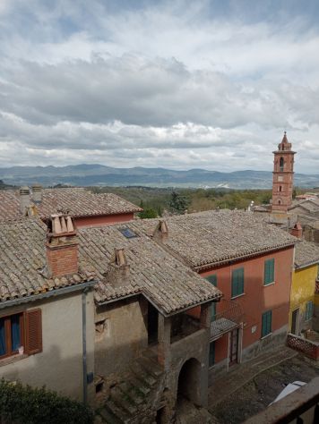 Appartamento trilocale con terrazzo luminoso - Foto 6