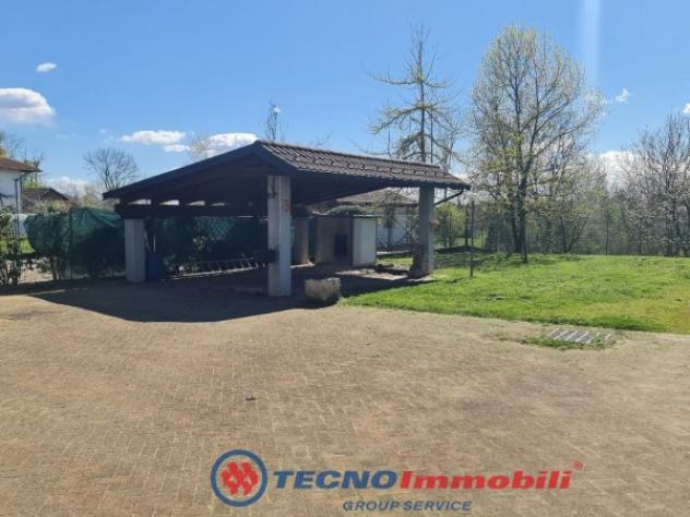 Villa di 140 m² con più di 5 locali e posto auto in vendita a Ciriè - Foto 2