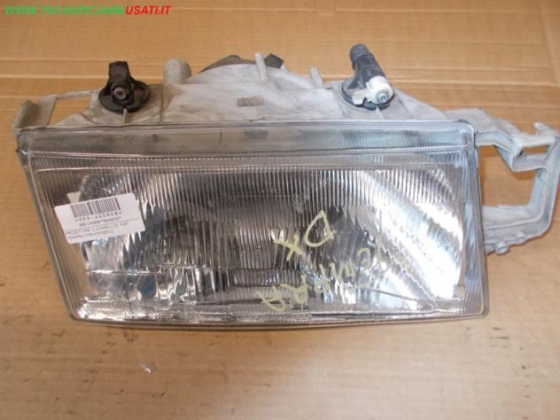PROIETTORE D.(CARELLO) FIAT TEMPRA (159-NY/NZ/NJ) Parti elettriche Fanaleria Proiettori Proiettore ant. FIAT - TEMPRA - 01-03-1990 - 01-03-1993, F