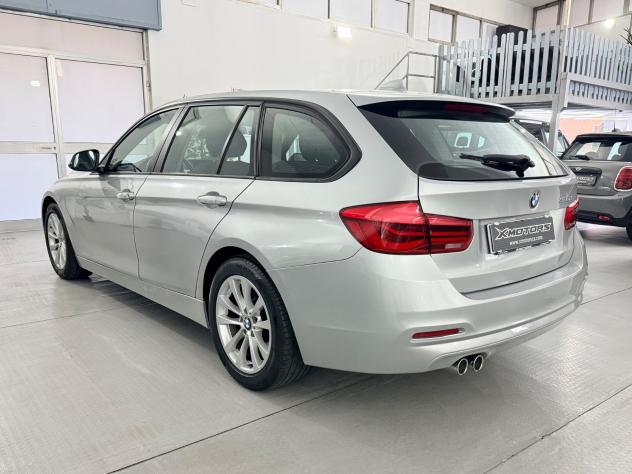 BMW 320d Touring - Foto 7