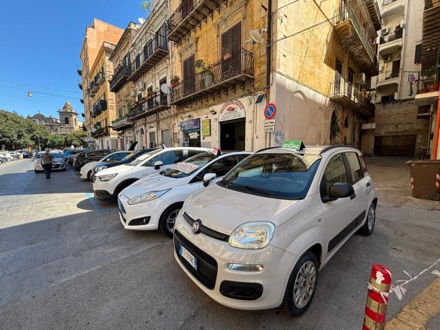 Fiat Panda 1.2 Lounge FINANZIABILE NEOPATENTATI