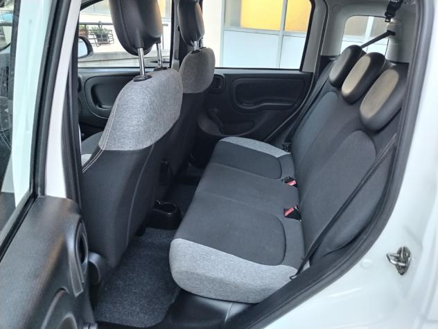 Fiat Panda 1.0 FireFly S&S Hybrid City Life - Foto 10