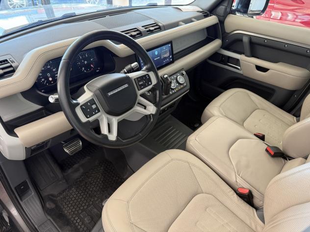 Land Rover Defender Defender 110 3.0d i6 mhev HSE awd 300cv auto 6 posti - Foto 10