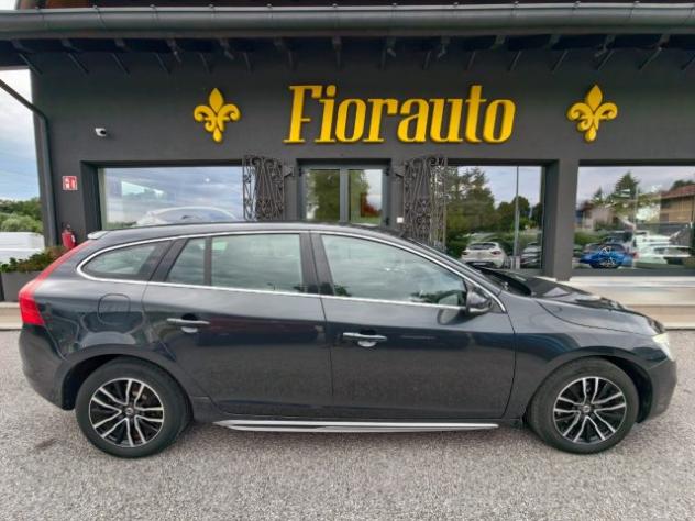 VOLVO V60 D4 R-design Momentum x commercianti rif. 24013975 - Foto 3