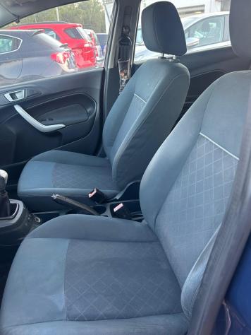 Ford Fiesta Ikon 1.2 60CV 5 porte - Foto 7