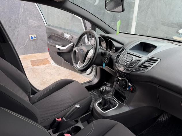 Ford Fiesta 1.5 TDCi 75CV 5 porte Black & White Edition - Foto 9