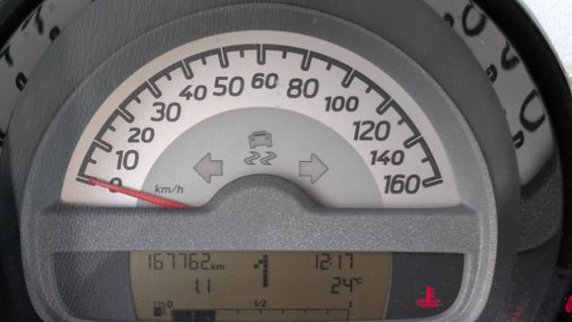 SMART ForTwo MHD 1.0cc 71cv AUTOMATICA TETTO PANORAMICO rif. 24064635 - Foto 7