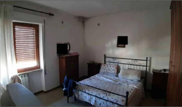 Immobile in asta di 117 m² con più di 5 locali e box auto in vendita a Vetralla - Foto 9