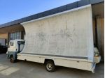 Camion vela pubblicitaria