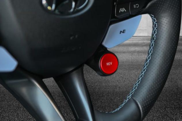 HYUNDAI i20 N 1.6 T-GDI N-Performance rif. 23758897 - Foto 8