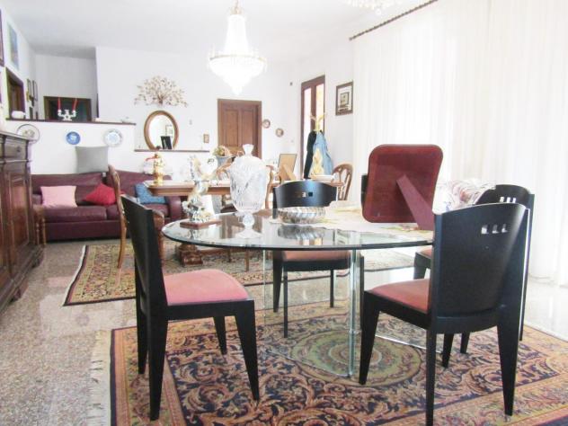 Villa in vendita a Marina di Carrara - Carrara 420 mq Rif: 1096563 - Foto 6