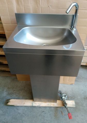 Elementi in acciaio inox per la ristorazione - Foto 5