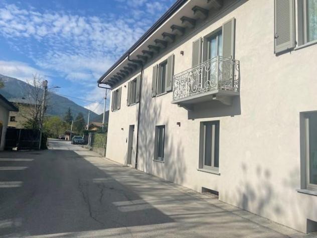 OULX BELLISSIMO BILOCALE " IDA " CON POSTO AUTO E GIARDINO - Foto 9