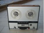 REGISTRATORE ORIGINALE TEDESCO A BOBINE MARCA UHER MOD. 704 L