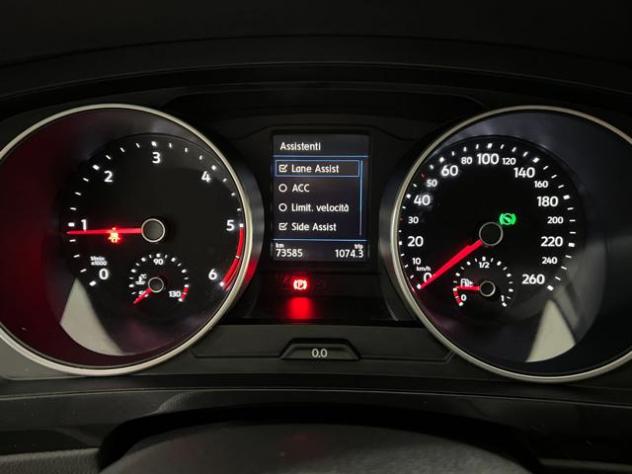 VOLKSWAGEN Tiguan 2.0 TDI 150 CV SCR DSG Advanced ACC rif. 24040149 - Foto 10
