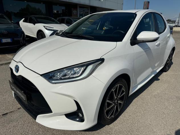 Toyota Yaris Hybrid Trend MY22