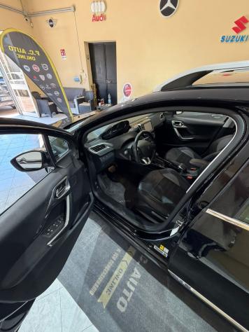 Peugeot 2008 PureTech Turbo 110 EAT6 S&S Allure - Foto 10